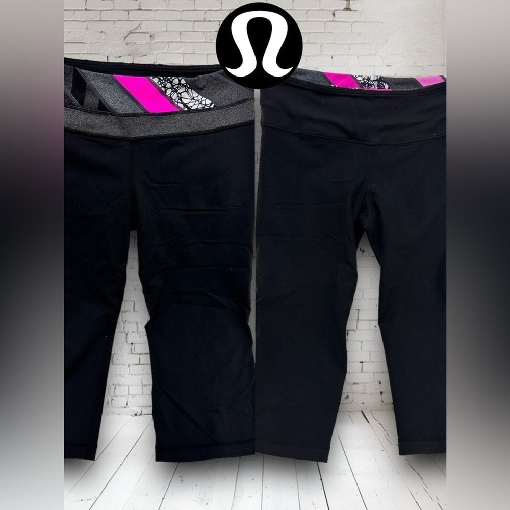 Lululemon Reversible Leggings Sz 8 Black Capri Running Wide Leg Athletic